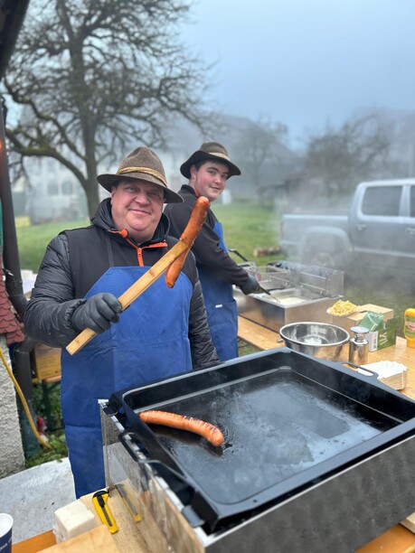 2025-12-14-Besinnliche-Adventfeier-Funkenzunft-Röns-16.52.27.jpeg 2025-12-14-Besinnliche-Adventfeier-Funkenzunft-Röns-16.52.27.jpeg