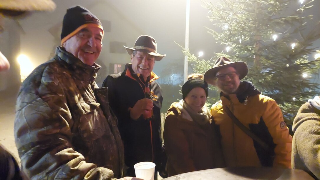 2025-12-14-Besinnliche-Adventfeier-Funkenzunft-Röns-19.59.37.jpeg 2025-12-14-Besinnliche-Adventfeier-Funkenzunft-Röns-19.59.37.jpeg