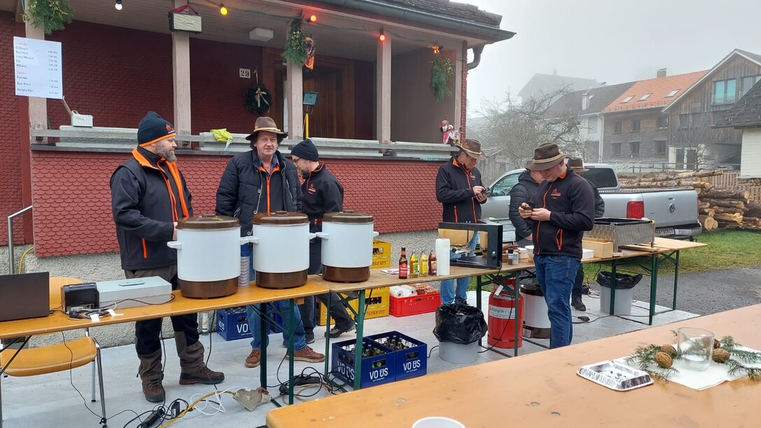 2025-12-14-Besinnliche-Adventfeier-Funkenzunft-Röns-19.59.44 (1).jpeg 2025-12-14-Besinnliche-Adventfeier-Funkenzunft-Röns-19.59.44 (1).jpeg