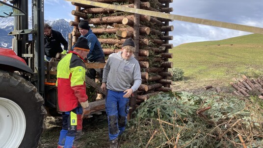 2026-02-20+21-FZR-Funkenaufbau-4883.JPEG 2026-02-20+21-FZR-Funkenaufbau-4883.JPEG